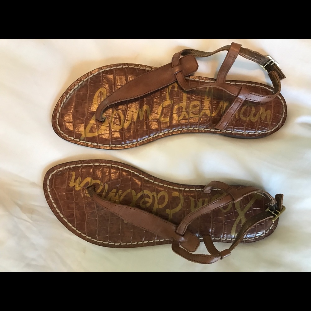 Sandal