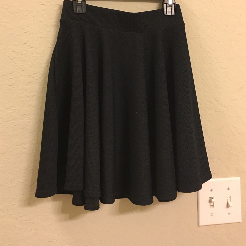 Black skirt