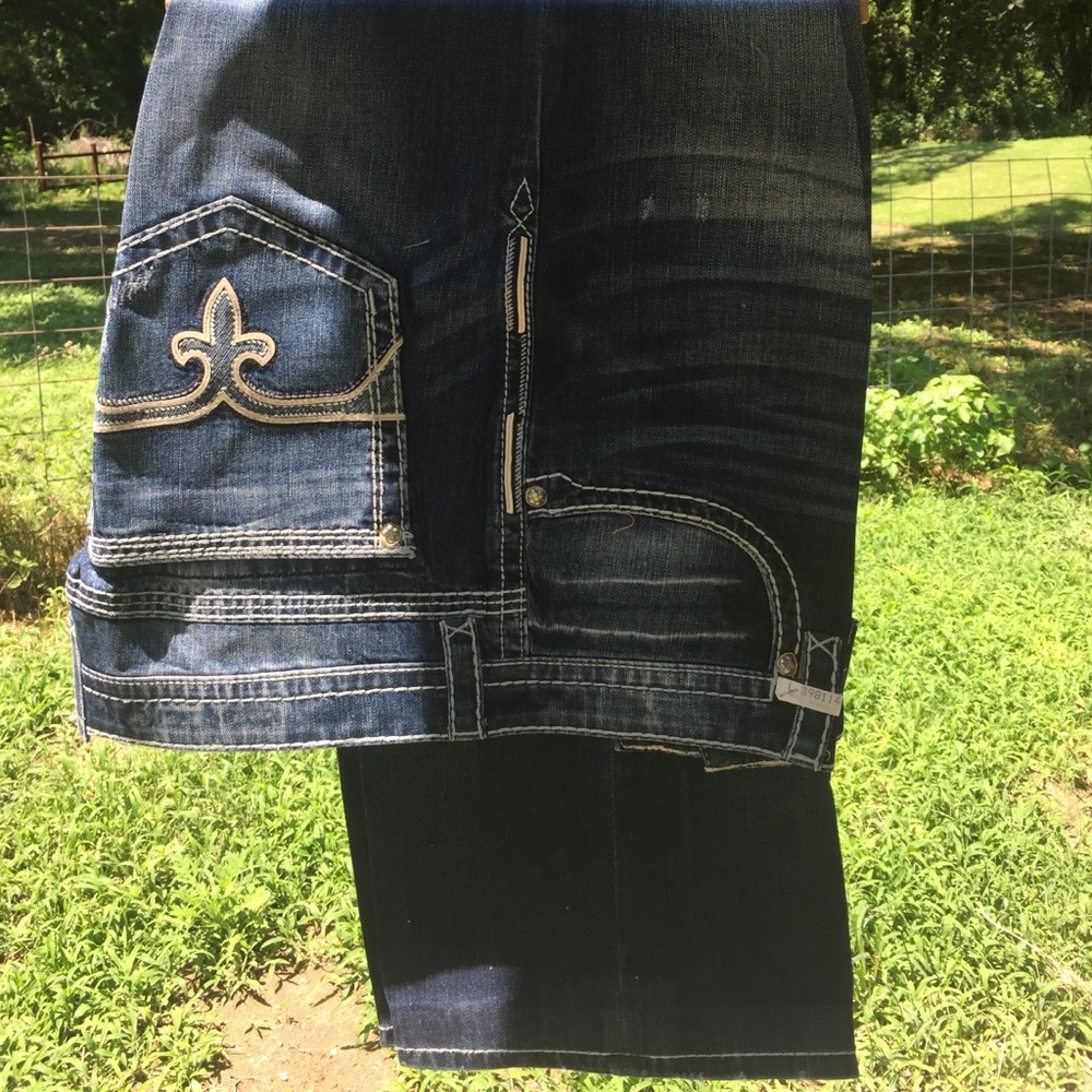 Men's rock revival jeans sz 44 x 31