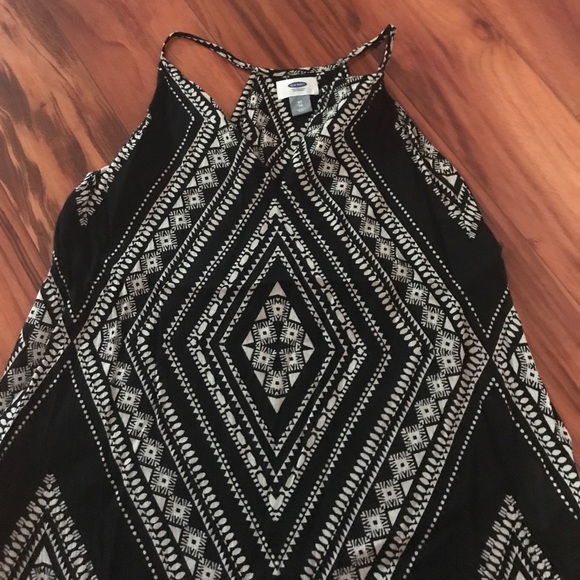 Patterned Top/Tank - Picture 2 of 4