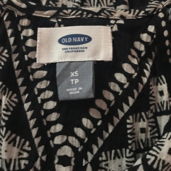 Patterned Top/Tank - Picture 4 of 4