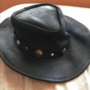 Minnetonka hat