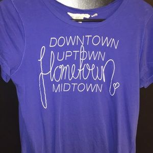 H&M tee 💙