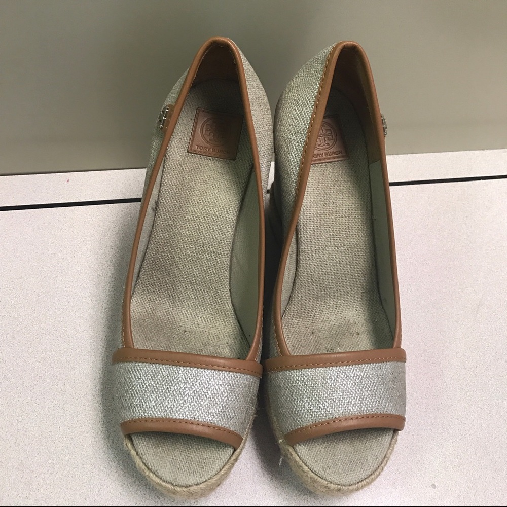 Tory burch wedges size 7