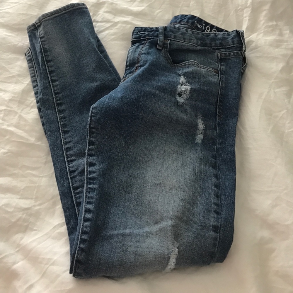 Gap always skinny jeans size 28