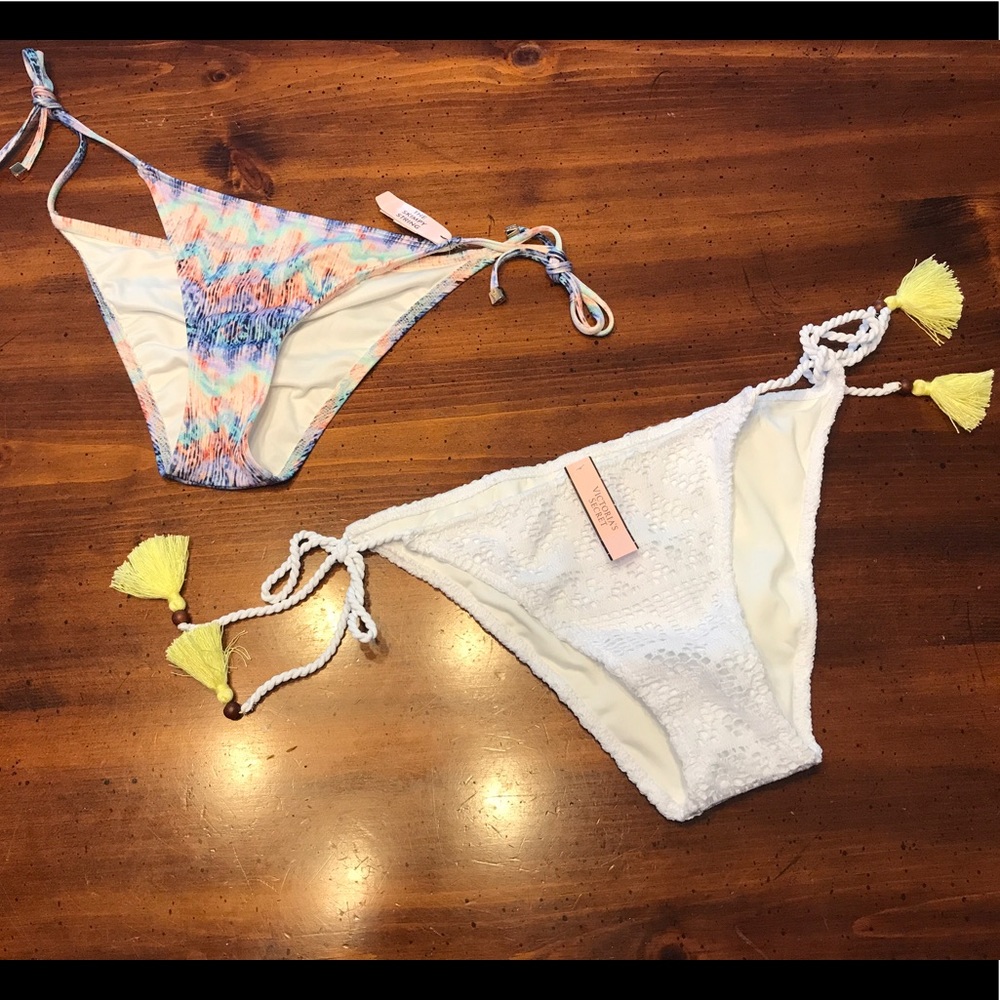 2 Victoria's Secret Side String Bottoms NWT Size M