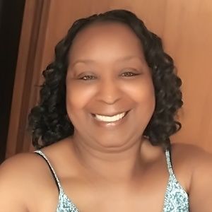 Meet your Posher, Faye