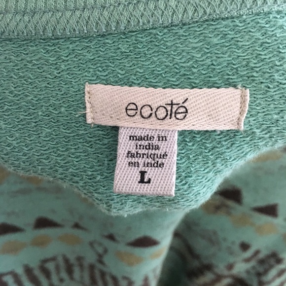 Urban Outfitters lightweight knit pullover - Picture 3 of 6