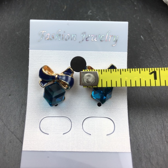 1-HOUR SALE Blue Ribbon Crystal Earrings - Picture 8 of 8