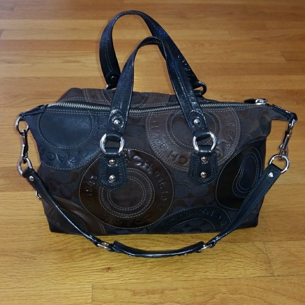 *SALE* Coach bag. Rare chocolate brown design