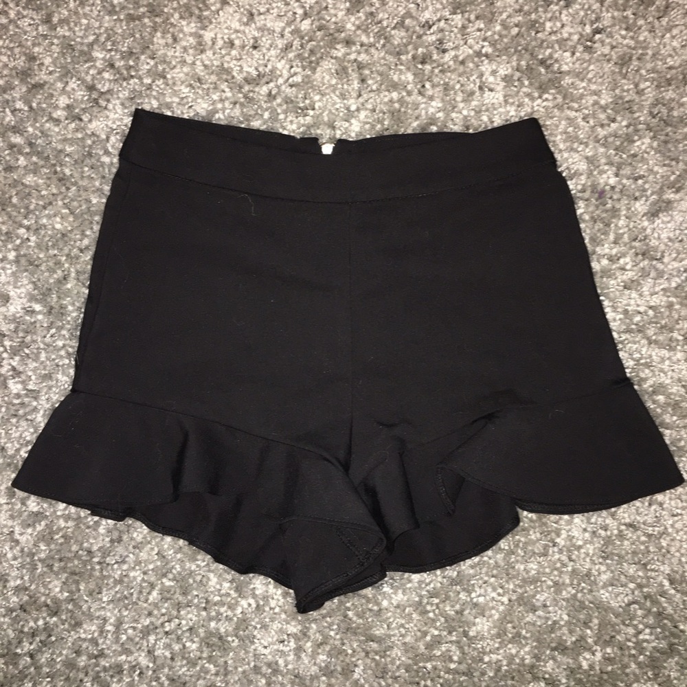 ZARA structured shorts