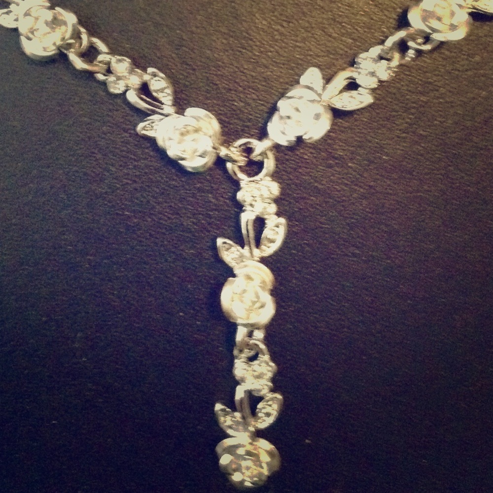 Floral Necklace & Earring set