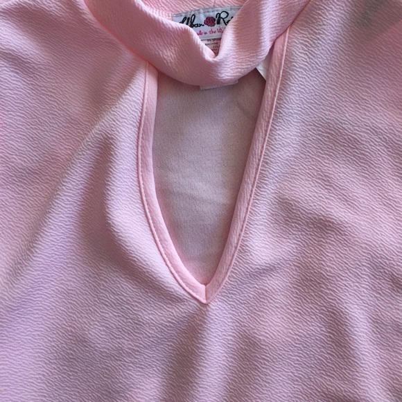 Beautiful Dress - Picture 7 of 8