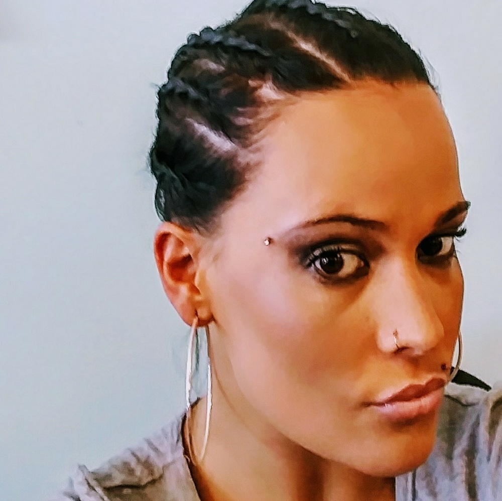 Meet your Posher, Jenna marie