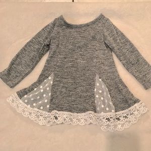 Cute top with lace