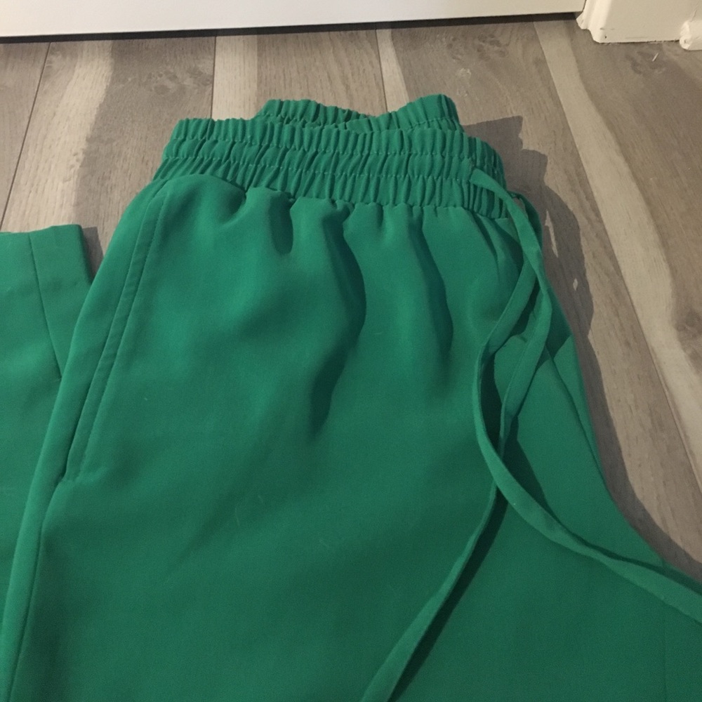 Drawstring pants - Picture 2 of 2