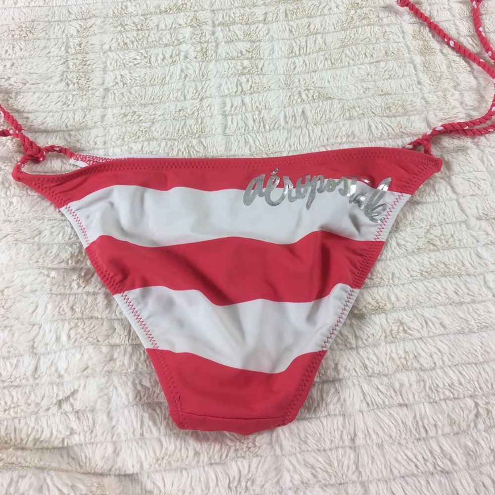 🎈SALE 🎈Medium Aeropostale bottoms pink and white