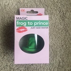 foam frog add water it turns into a prince