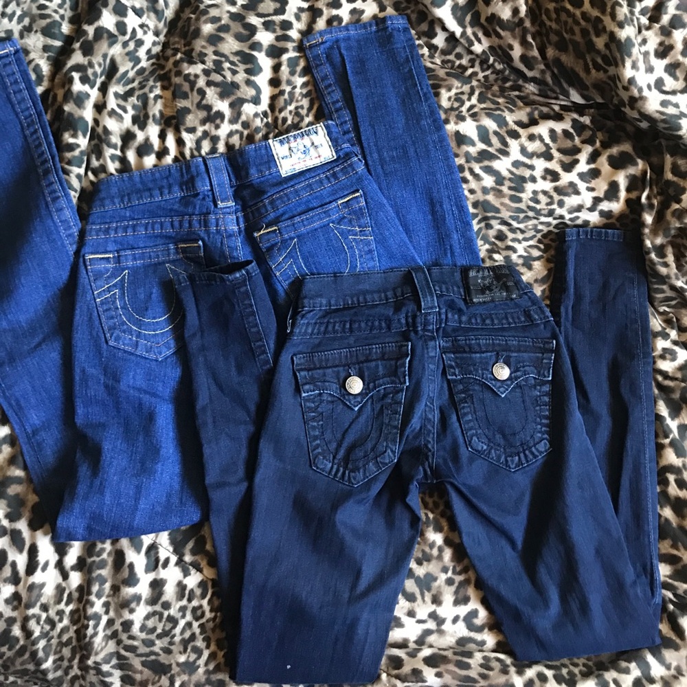 Lot of True Religion Jeans!