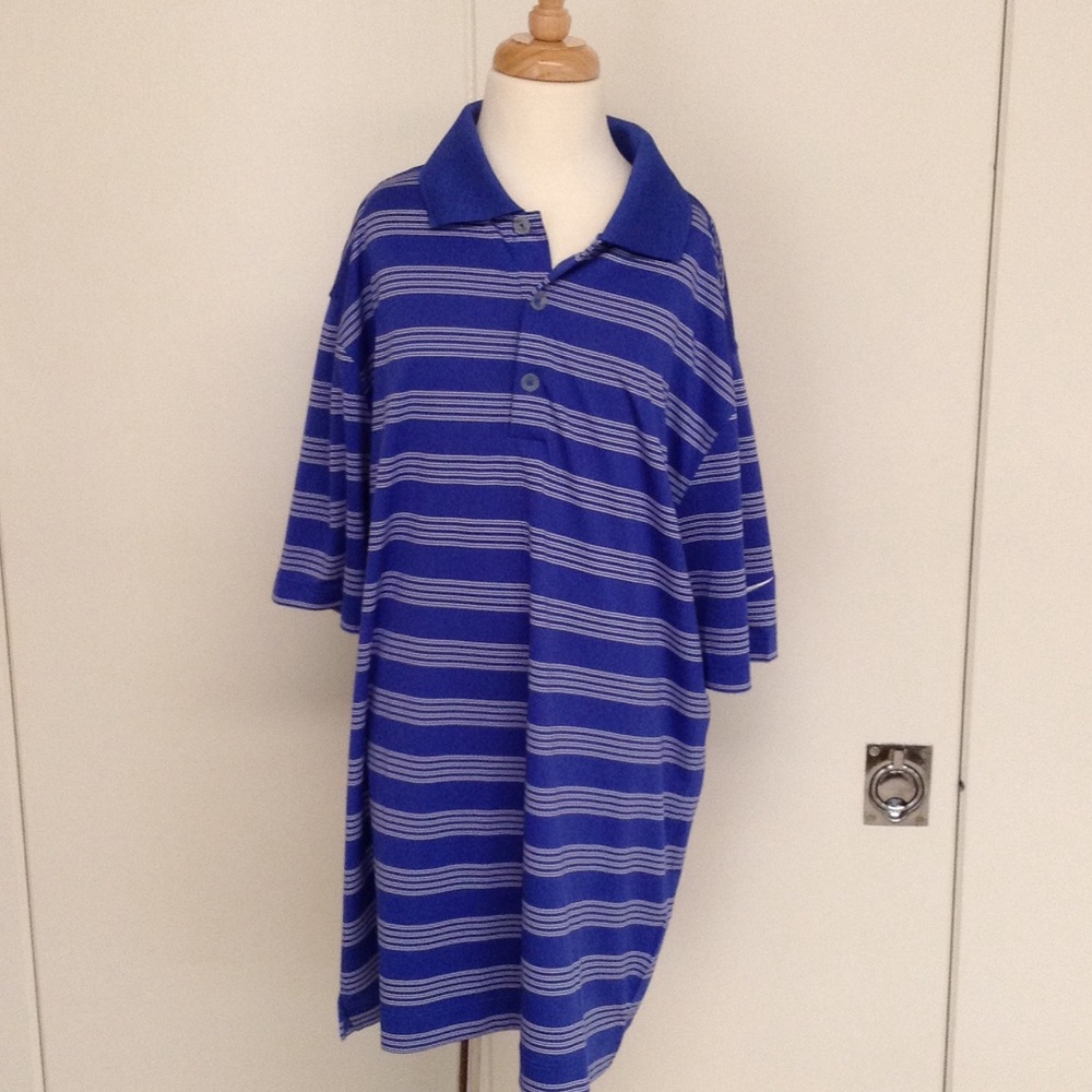 Nike dry fit  golf shirt