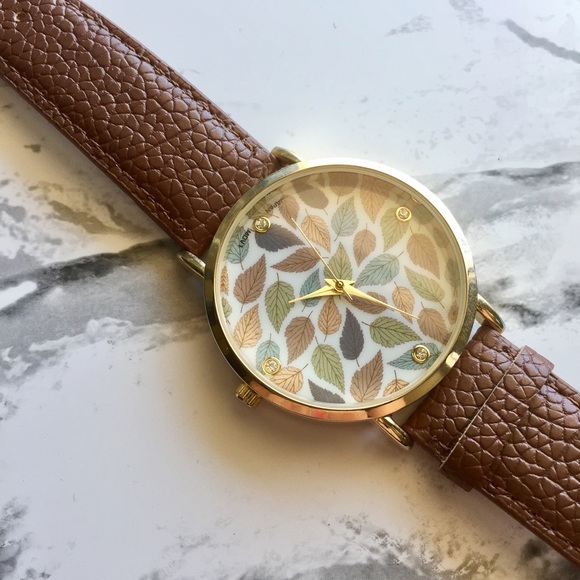 Francesca's Collections Accessories - Cute Leaf Watch