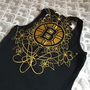 NWOT women's Boston Bruins tank top