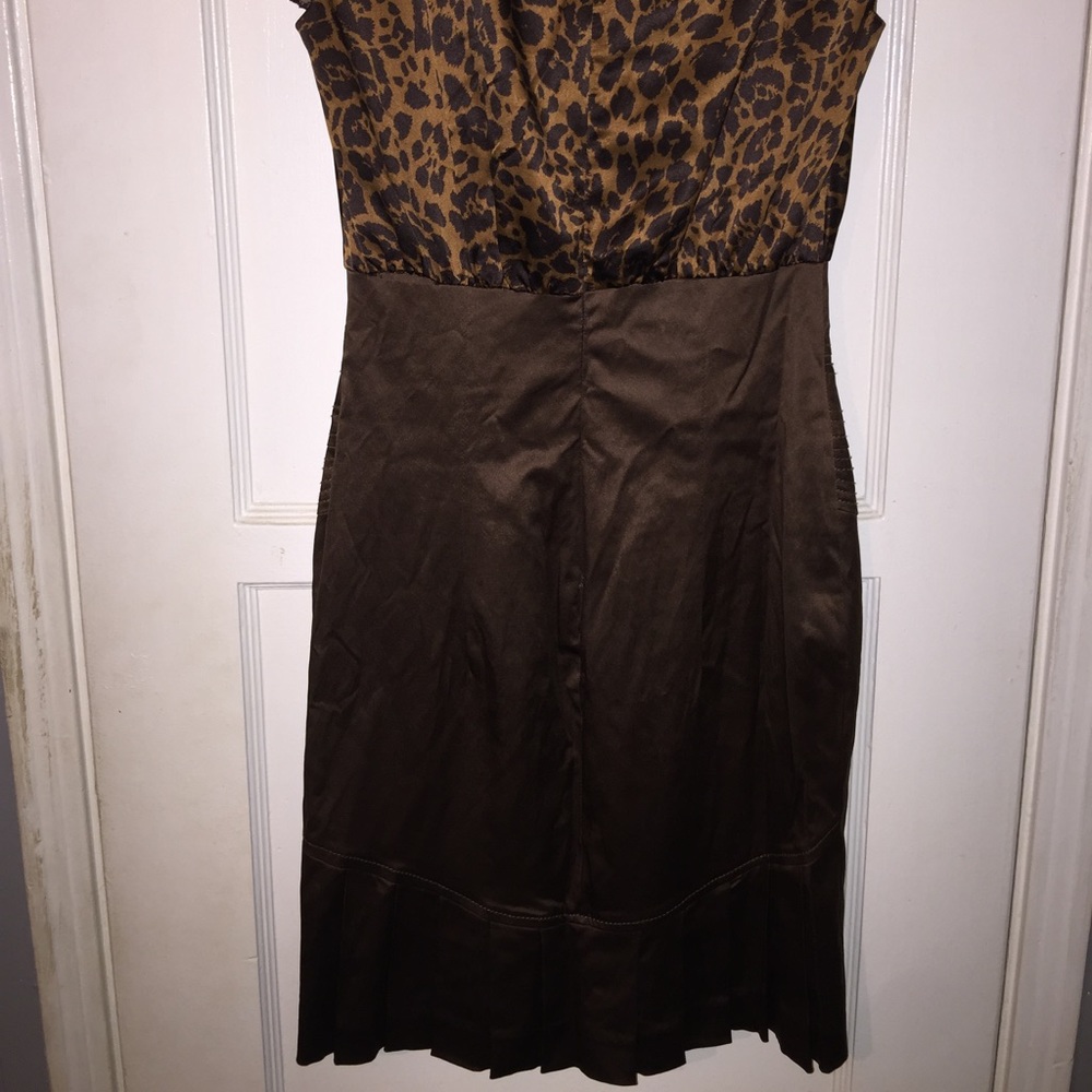 Dress - Picture 3 of 4