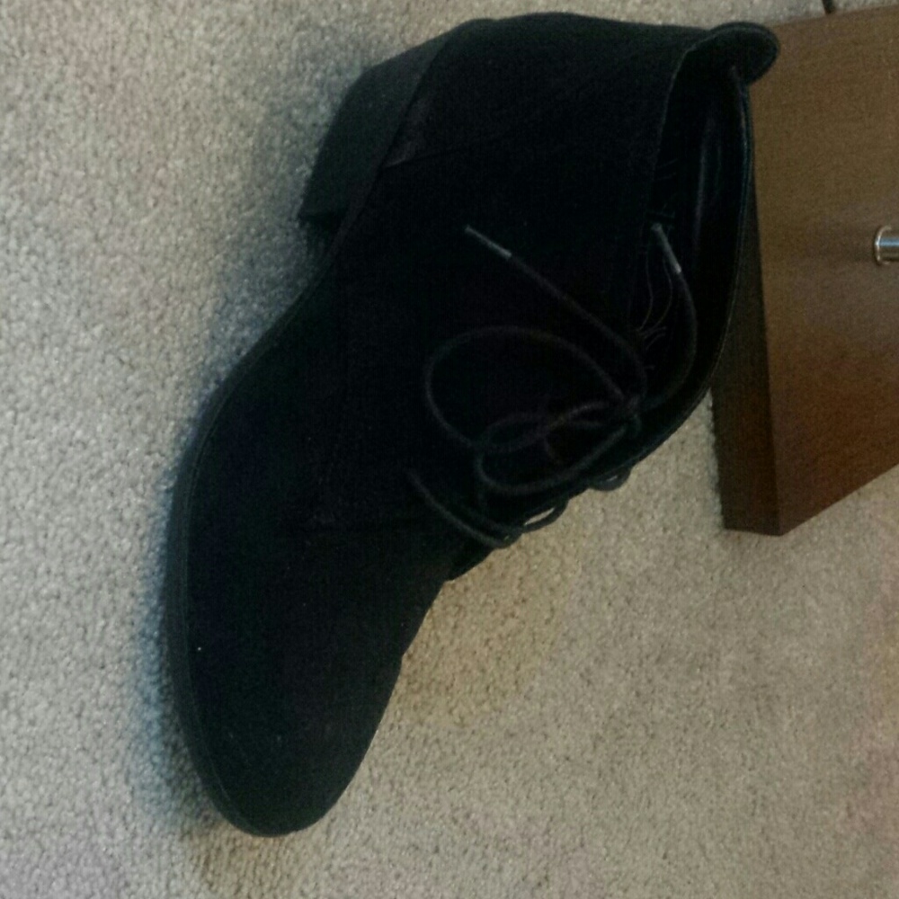 Xappeal Black ankle boots, size 10