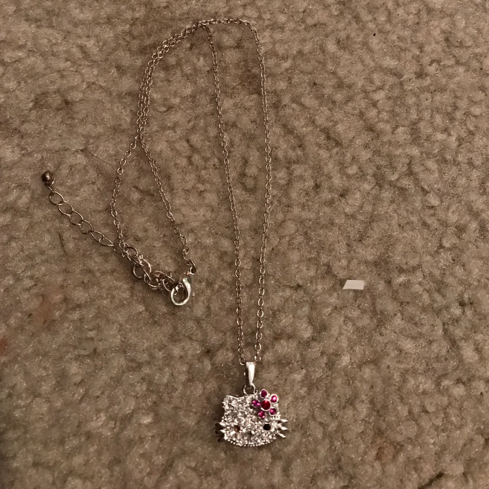 Hello kitty necklace