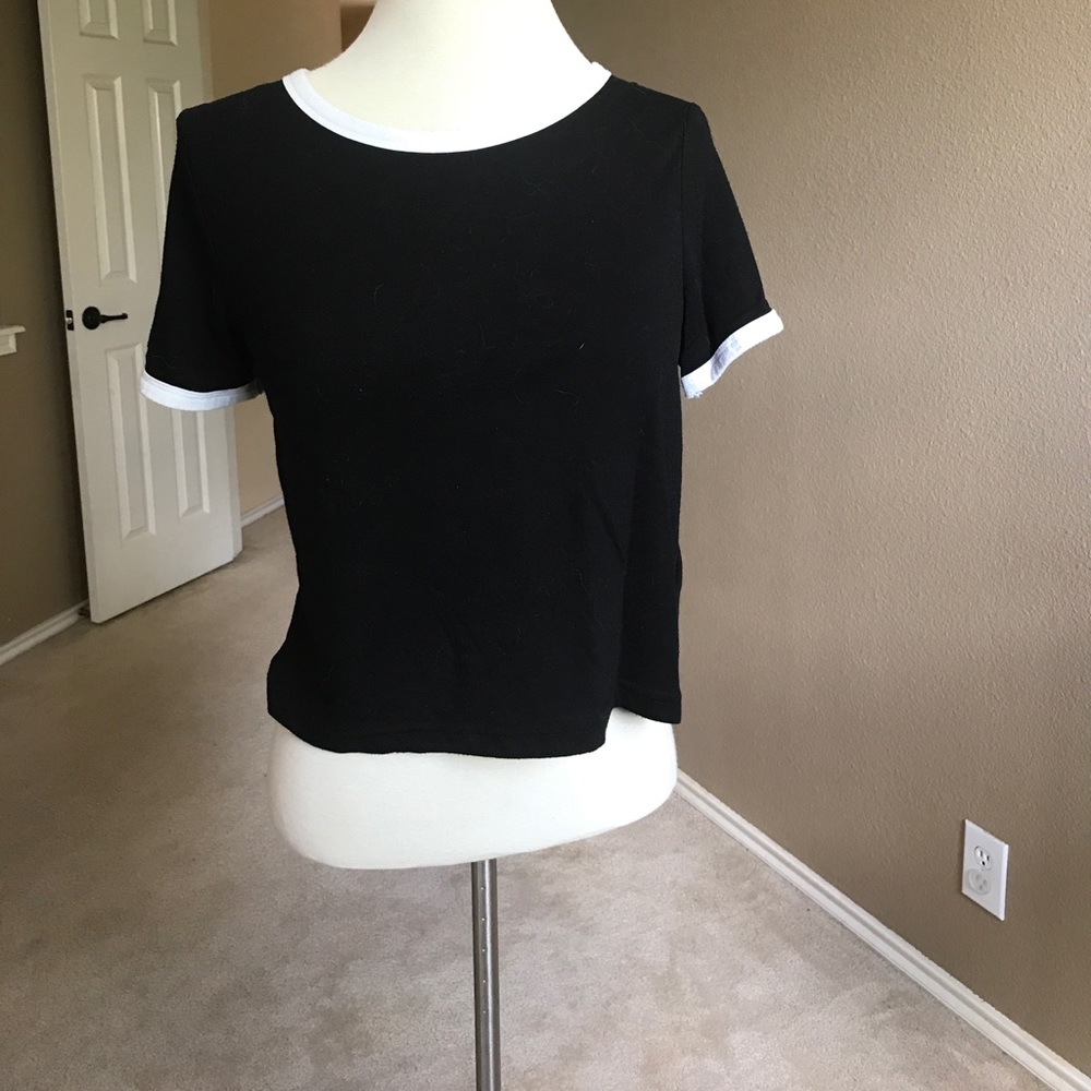 Tee shirt