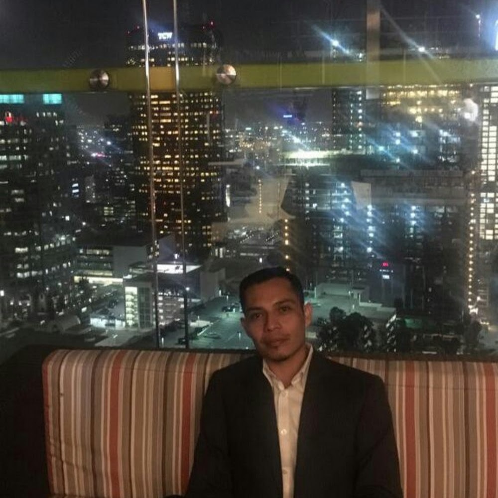 Meet your Posher, Diego