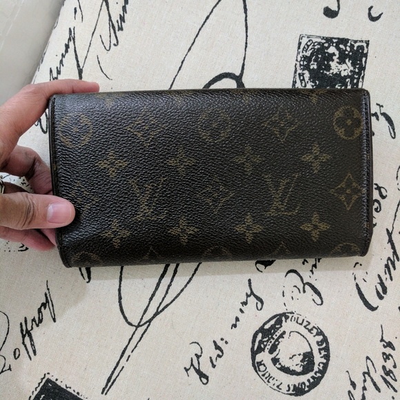 LV wallet - Picture 4 of 7