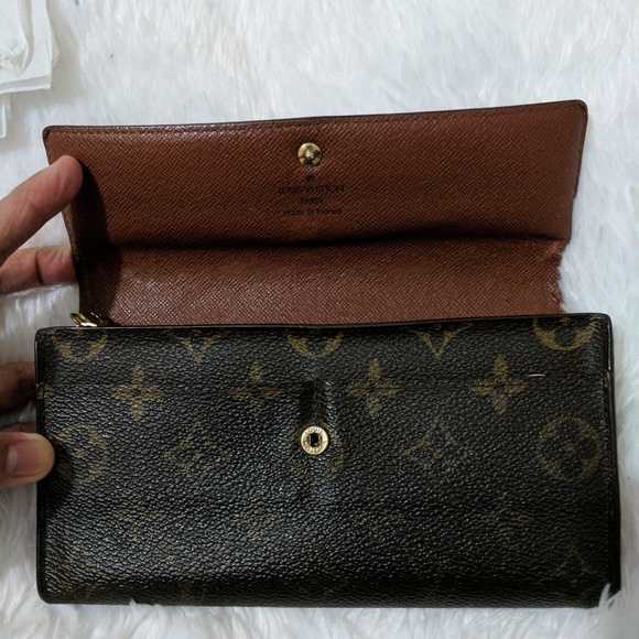 LV wallet - Picture 7 of 7