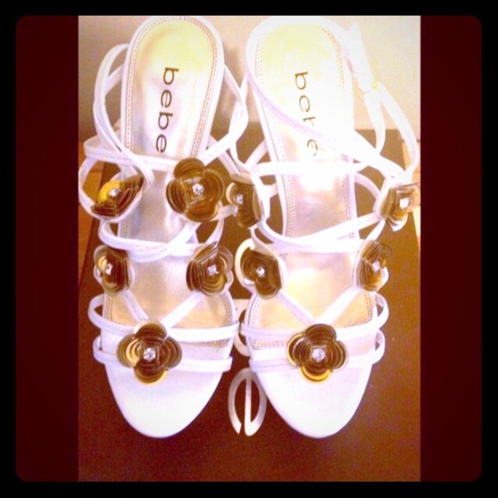 🛍HOST PICK🛍 Bebe Strappy Floral Heel Sandals-7.5