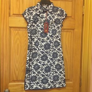 Chinese Style White and Blue Dress Size L