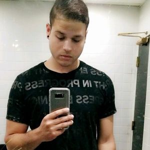 Meet your Posher, Barniel