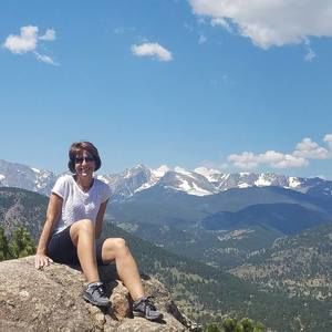 Meet your Posher, Michele