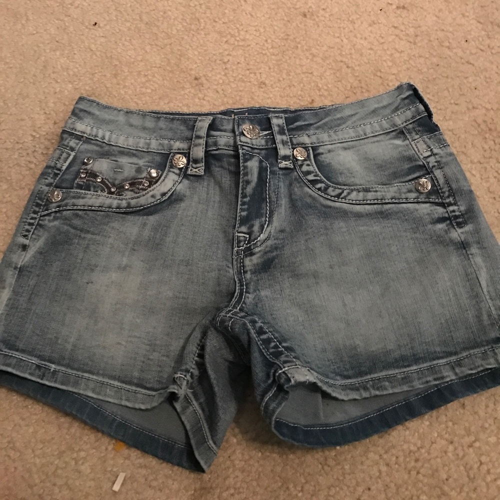 Rebel and soul shorts