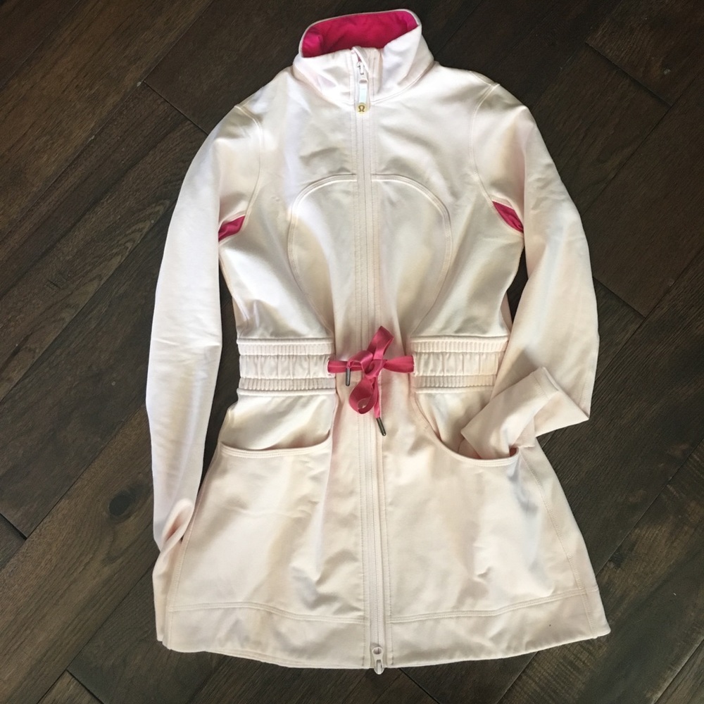 Rare Lululemon zip up💕
