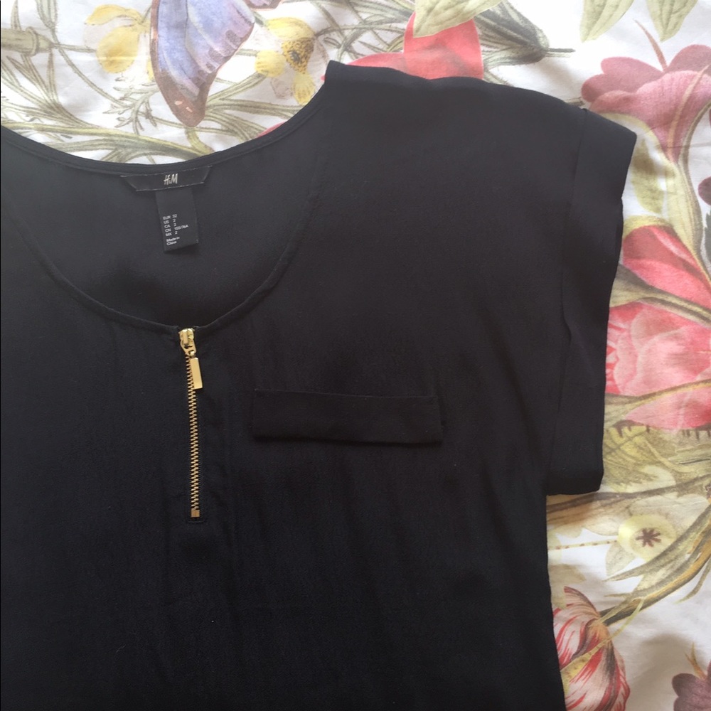H&M black blouse with gold zipper size 2