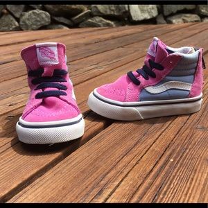 High top Vans shoes