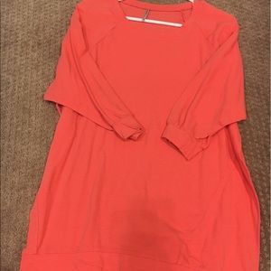 Tresics peach tunic