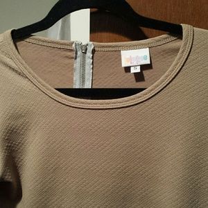 LuLaRoe Amelia dress BNWT size small tan color