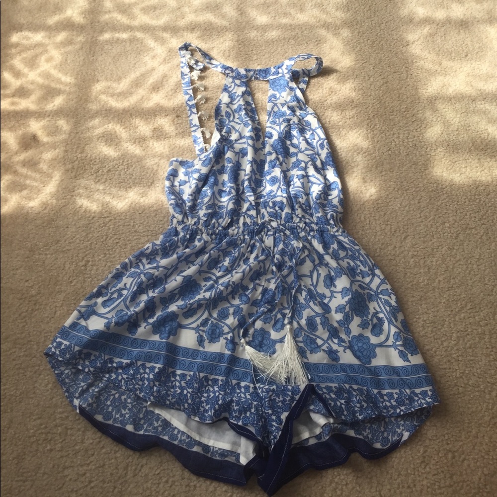 LF ROMPER size 10 (runs small)