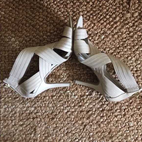 BCBG NUDE LEATHER GLADIATOR HIGH HEEL SANDAL 8.5 9 - Picture 4 of 10