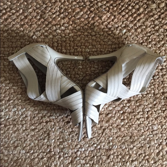 BCBG NUDE LEATHER GLADIATOR HIGH HEEL SANDAL 8.5 9 - Picture 5 of 10