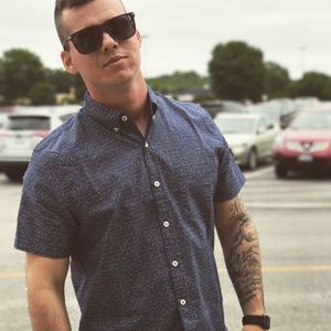 Meet your Posher, Hunter