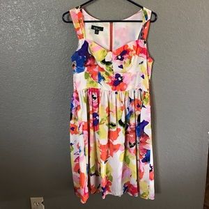 Sweetheart colorful summer dress