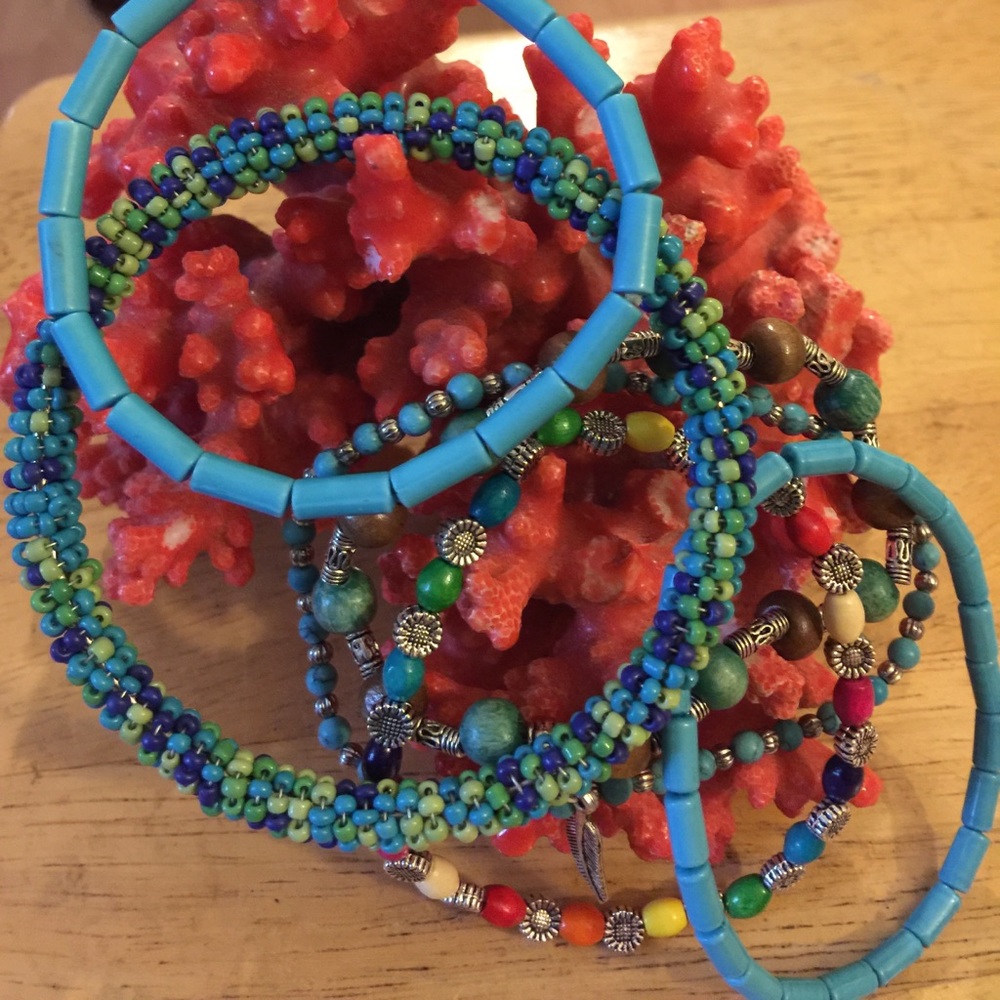 Bundle of 6 bracelet beads