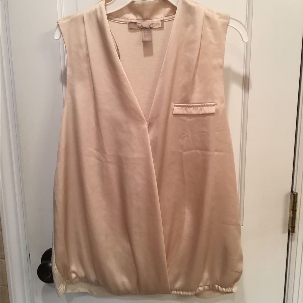 Forever 21 Contemporary top